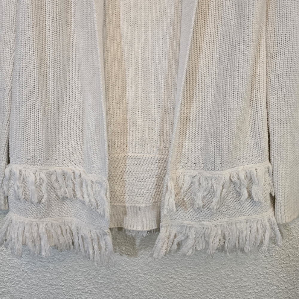 Lily Pulitzer Small 100% Cotton Fringe Hem White Sweater - Picture 8 of 11